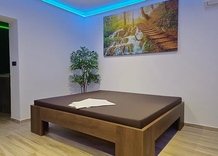 بيت ضيافة A Wellness - Jilan, Naves Svobody 39, 4*