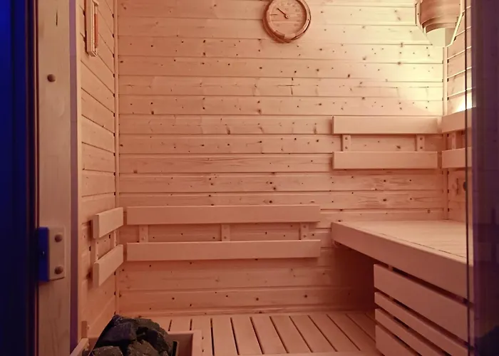 A Wellness - Jilan, Naves Svobody 39, أولوموك