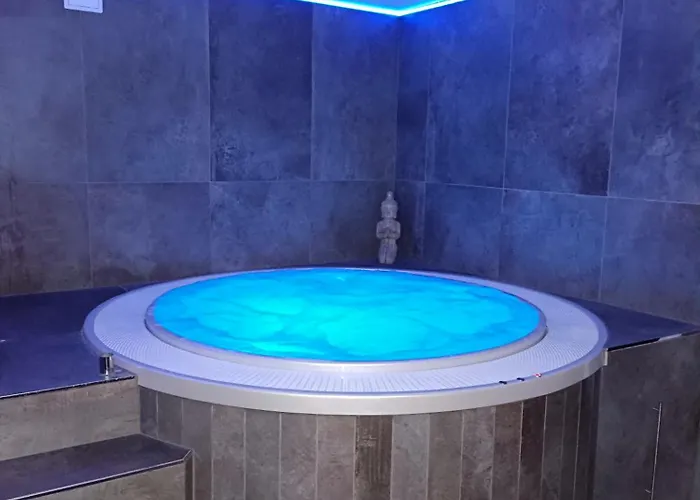 A Wellness - Jilan, Naves Svobody 39, 4* أولوموك